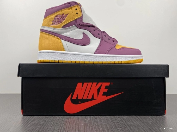 Kicked Out Shoe Store 1 High OG Brotherhood 555088-706 Air Jordan 0708